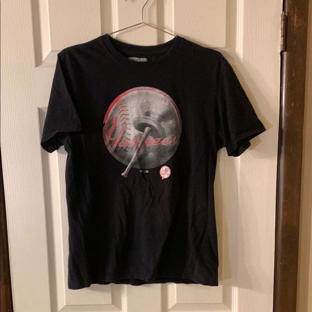Yankees Shirt (BIN M)